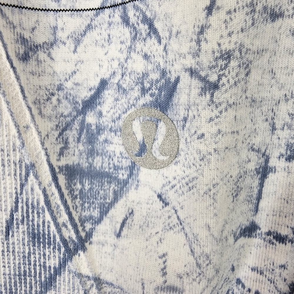Lululemon Striped Crinkle Look Leggings‎ Womens *Medium (8-10) Blue 24x26 - Picture 10 of 12